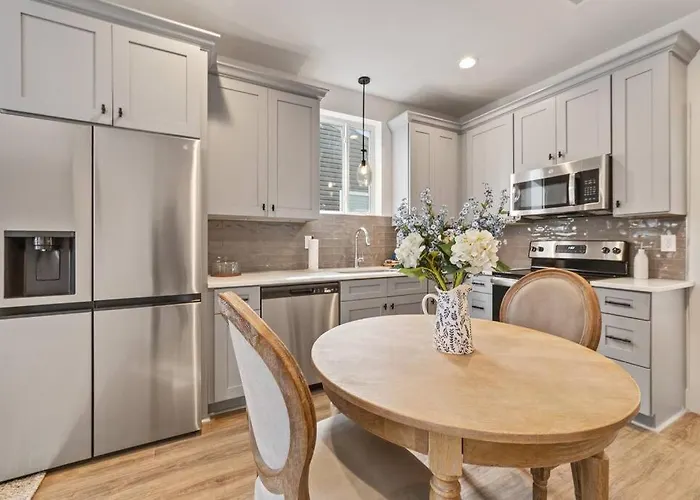Cypress House*cozy, Chic, And Yours To Book Now! Villa *